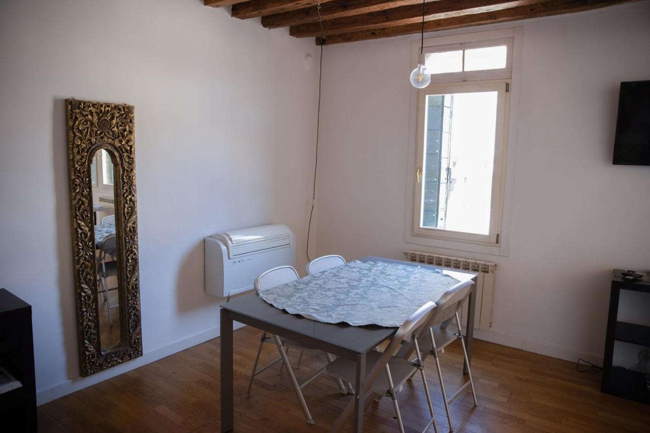 San Maurizio Apartment Venice Luaran gambar